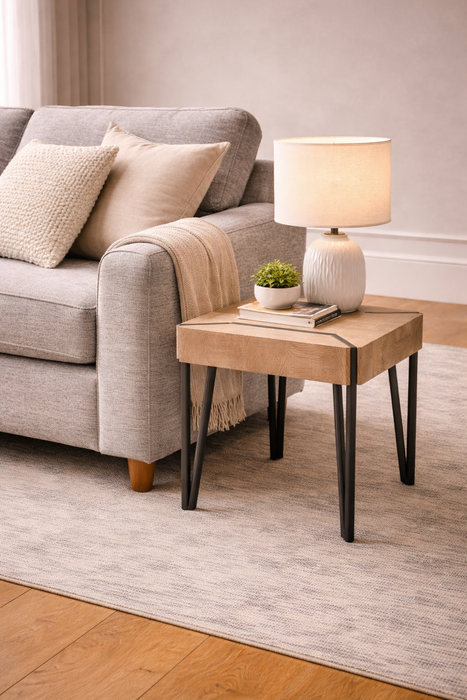 Manhattan Lamp Table