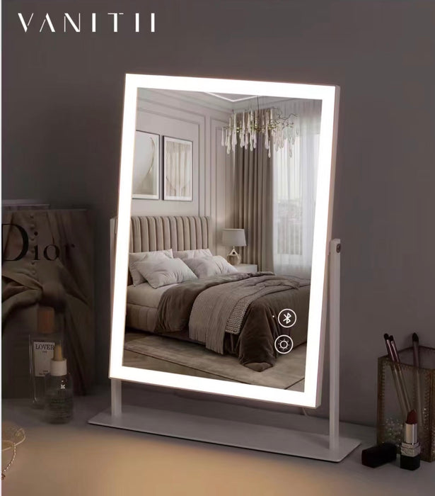 Striplight Bluetooth Mirror